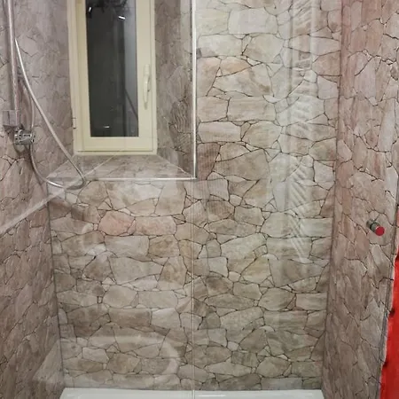 La Tana Delle Lepri Bed & Breakfast *