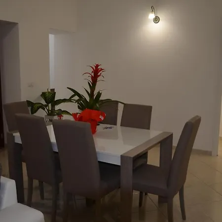 La Tana Delle Lepri Frühstückspension Morolo